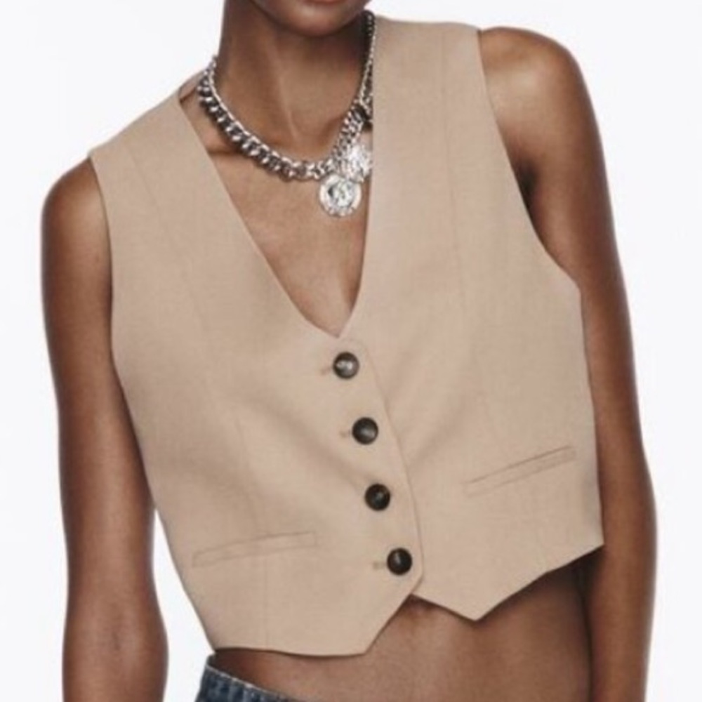 Zara‎ Tailored Short Fit Women's Tan Buttoned Vest Top Size S NWT